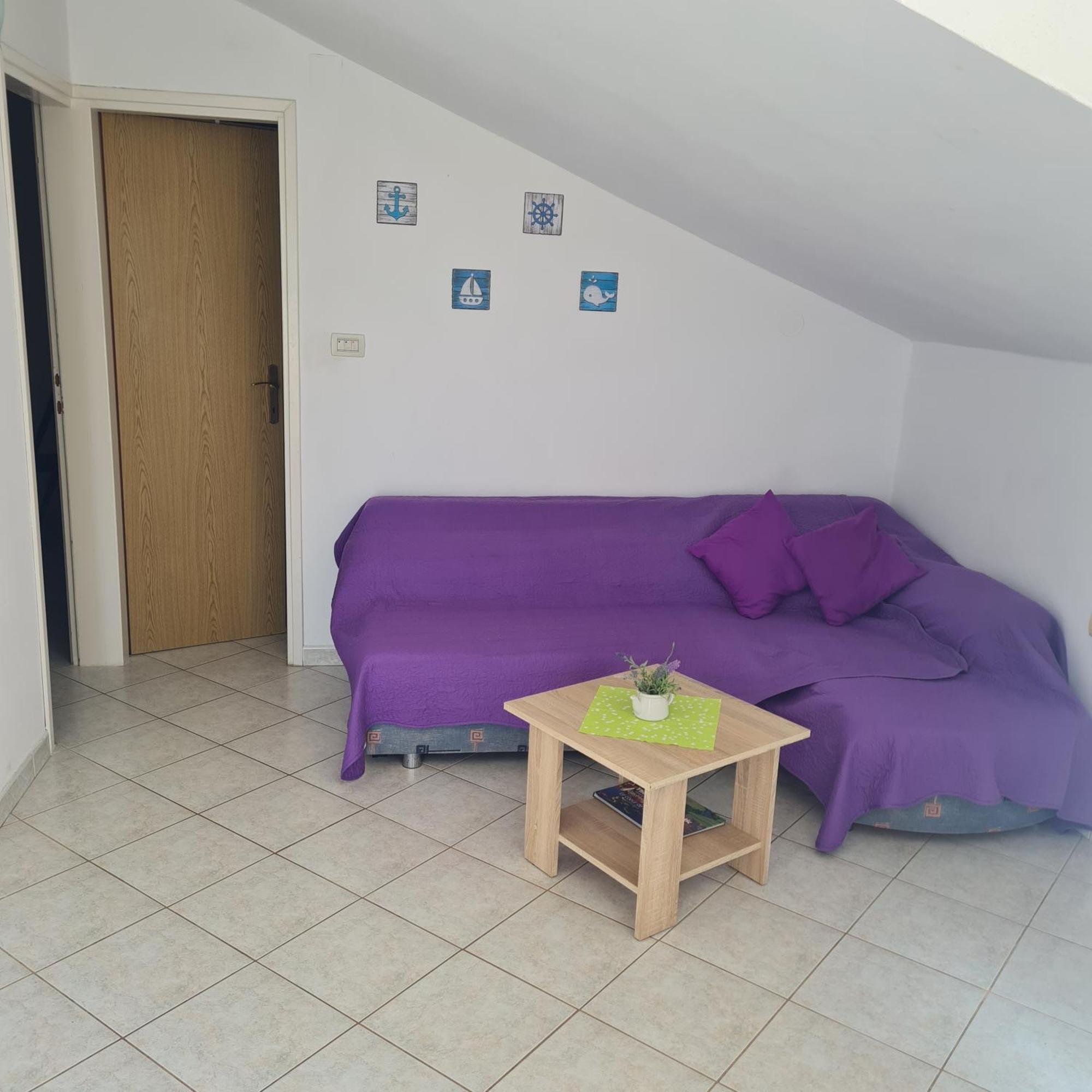 Apartment Karuza Rukavac วิส ห้อง รูปภาพ