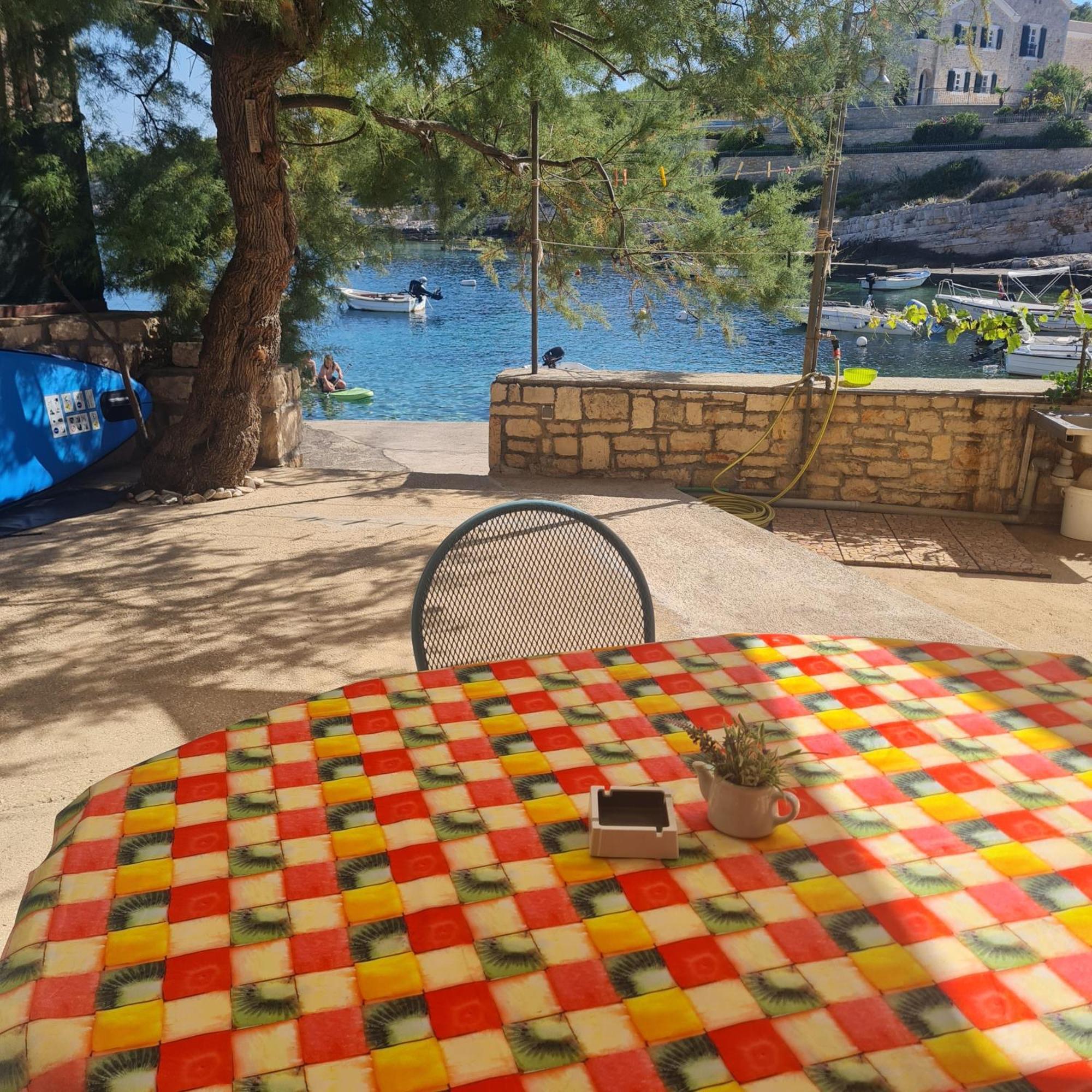 Apartment Karuza Rukavac วิส ห้อง รูปภาพ